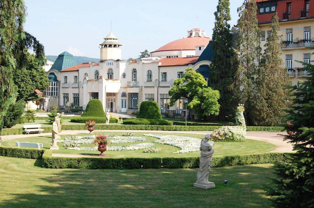 Ensana Thermia Palace Piest'any Exterior photo